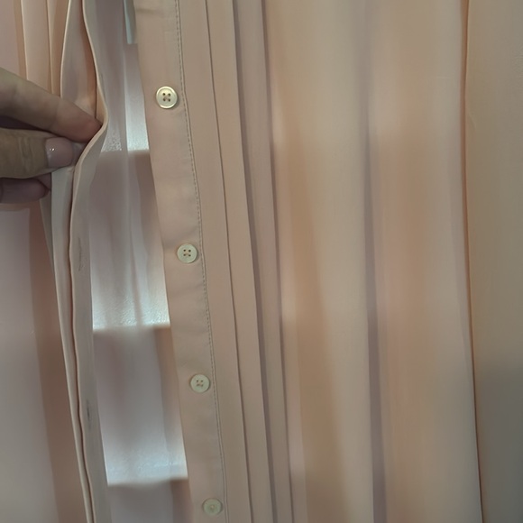 NWT Ann Taylor Light Pink/Blush Blouse - Picture 2 of 5